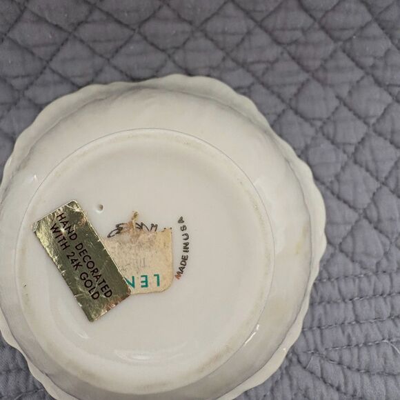 Lenox Ivory Porcelain Dorian Trinket Dish Trimmed in Gold Vintage - Picture 7 of 7